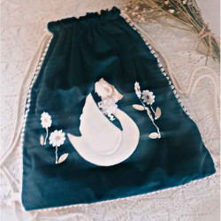Sac à dos pochon en velours vert motif Cygne personnalisable