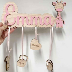 Prénom naissance personnalisé en bois modèle girafe rose