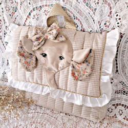 Cartable éléphant maternelle en coton vichy beige pour fille