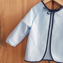 Tablier d'école personnalisé fille garçon bleu