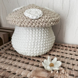 Boîte ronde champignon beige pour chambre d'enfant