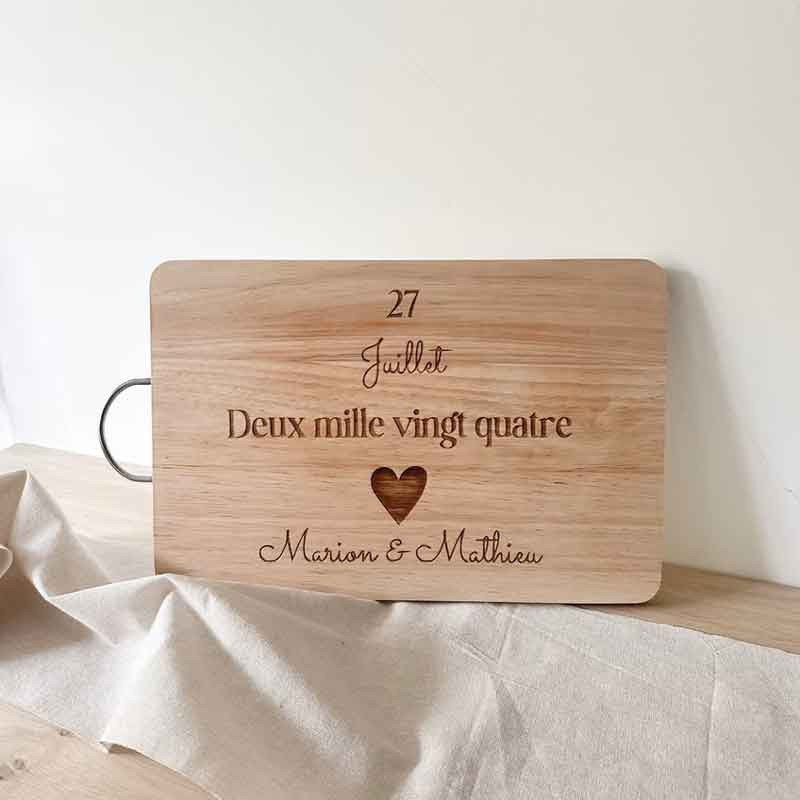 Planche rectangulaire en bois personnalisée