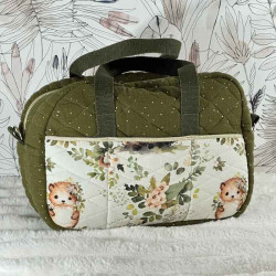 Sac à langer matelassé double gaze kaki tissu animaux de la forêt