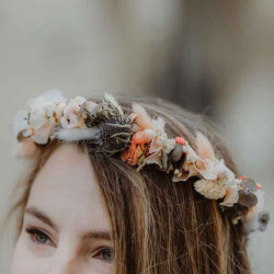 Couronne de tête en fleurs séchées