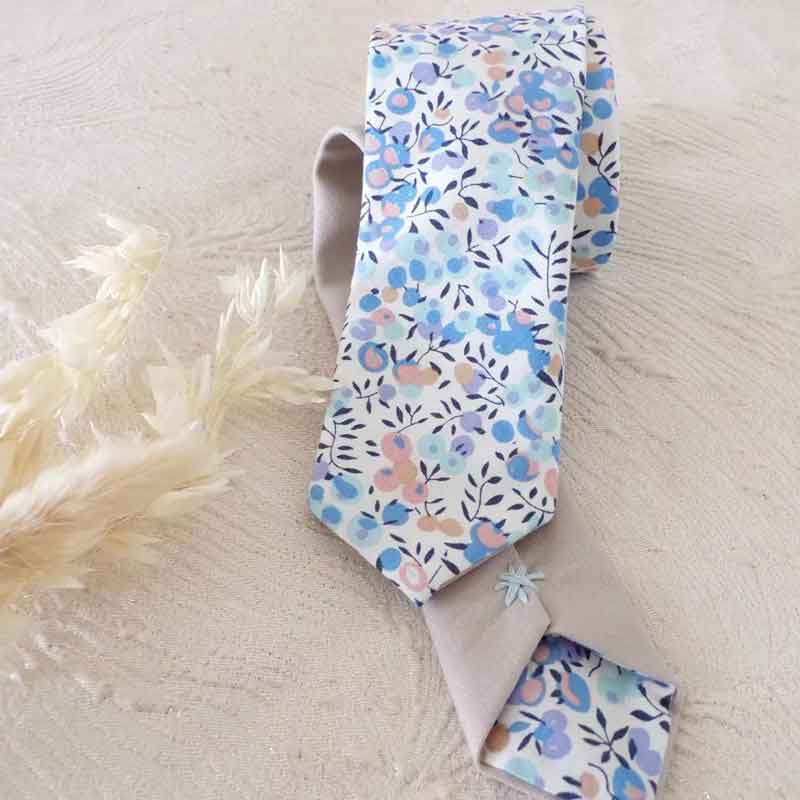 Cravate liberty faite main