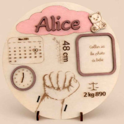 Plaque en bois personnalisée avec les informations de naissance de bébé