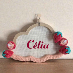 Plaque de porte personnalisée bois et fraises crochet