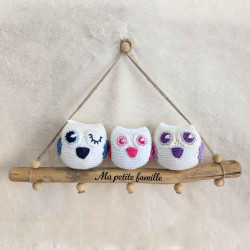 Décoration murale Famille Chouettes au crochet personnalisée