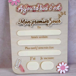 affiche de rentrée fille prénom en bois