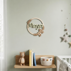 Décoration murale personnalisée bébé Couronne bois