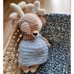 Renne au crochet personnalisée