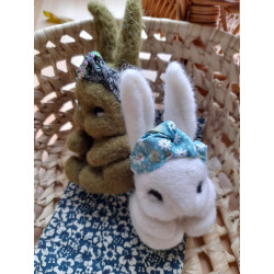Doudou lapin en laine